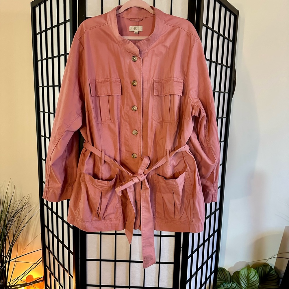 LOFT Plus Utility Jacket with Belt – Dusty Rose – Size 26